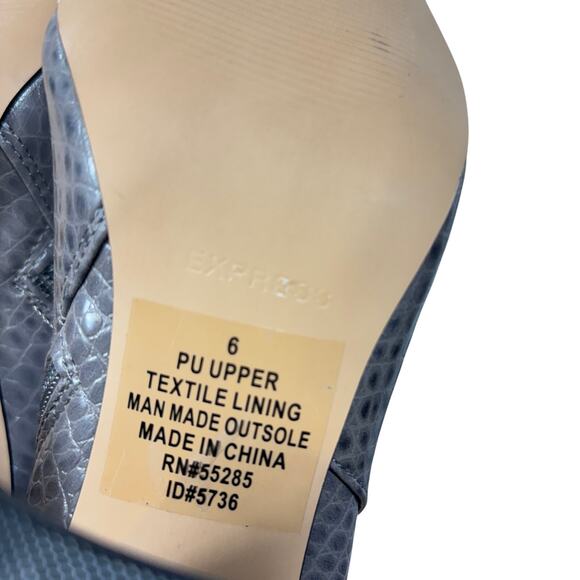 Express Size 6 Gray Croc Embossed Ankle Boots Block Heel Pointed Toe Zipper - Picture 6 of 10